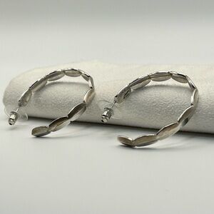 Kendra Scott Brooke Hoop Earrings Rhodium Plated Posts 1.5"